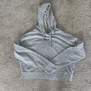 cropped hoodie